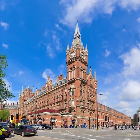 Staylondon - Sleeps 6 With Free Parking - Tourist, Concerts & Matches Exterior photo